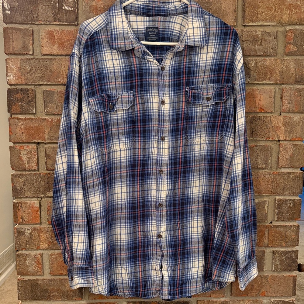 Faded Glory Blue and White Plaid Button Down Shirt